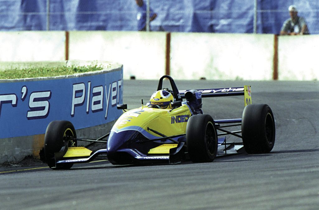 justus-usf2000-trois rivieres-2000